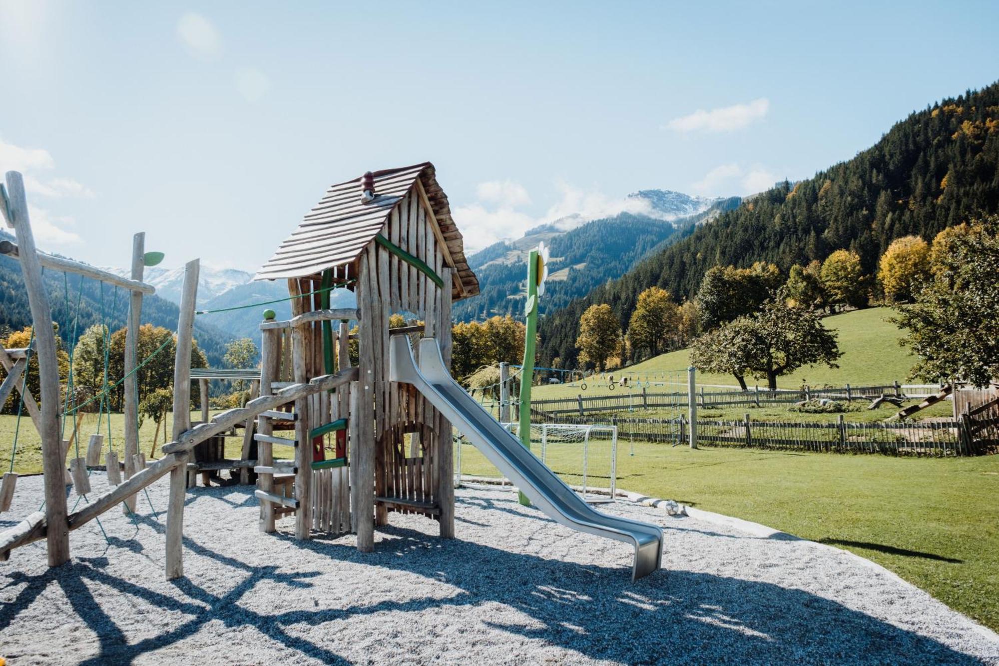Biohof Ebengut Aparthotel Maria Alm am Steinernen Meer Kültér fotó