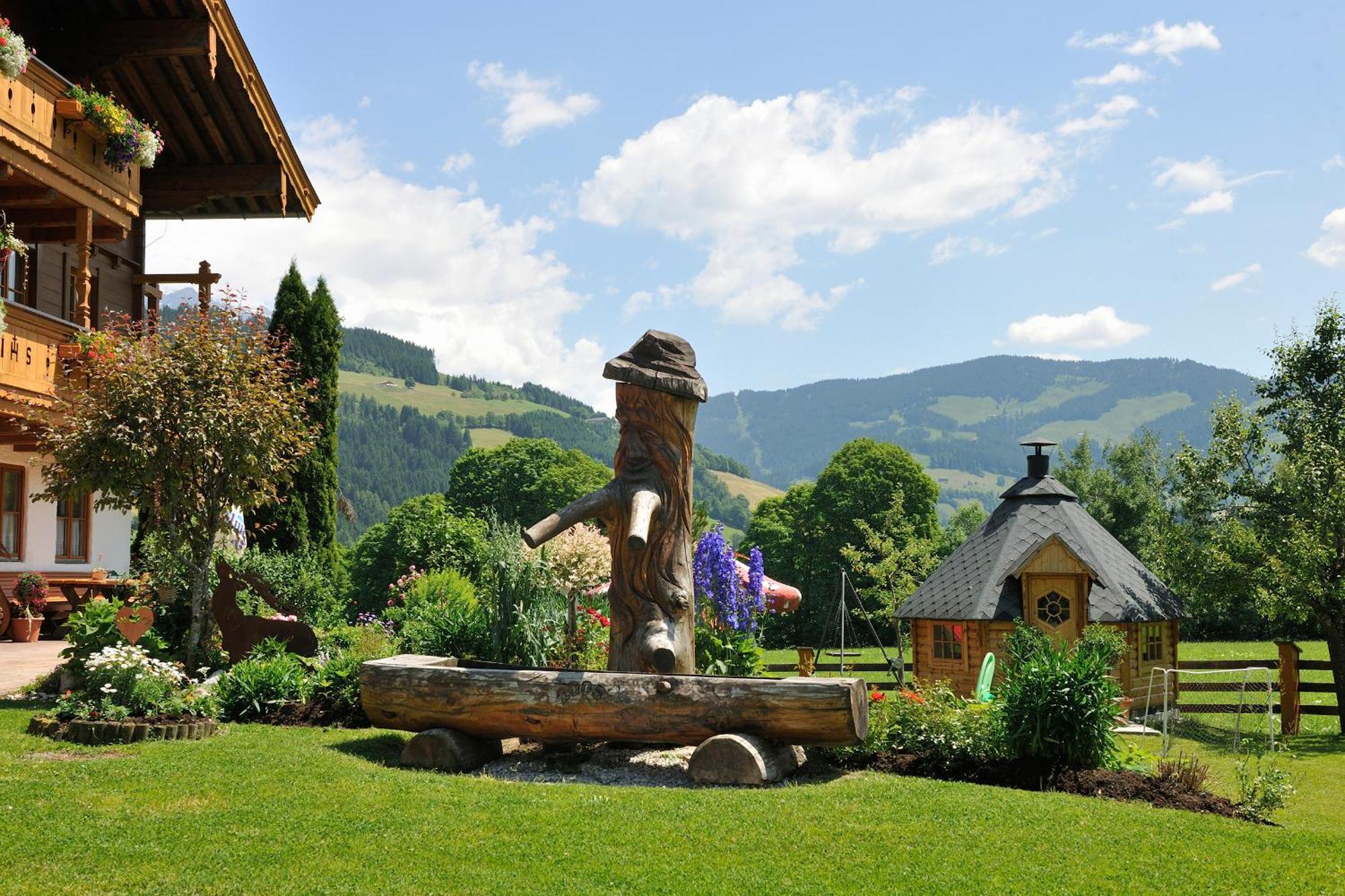 Biohof Ebengut Aparthotel Maria Alm am Steinernen Meer Kültér fotó
